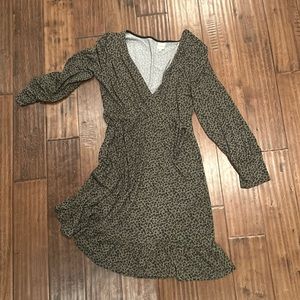 Wrap style dress